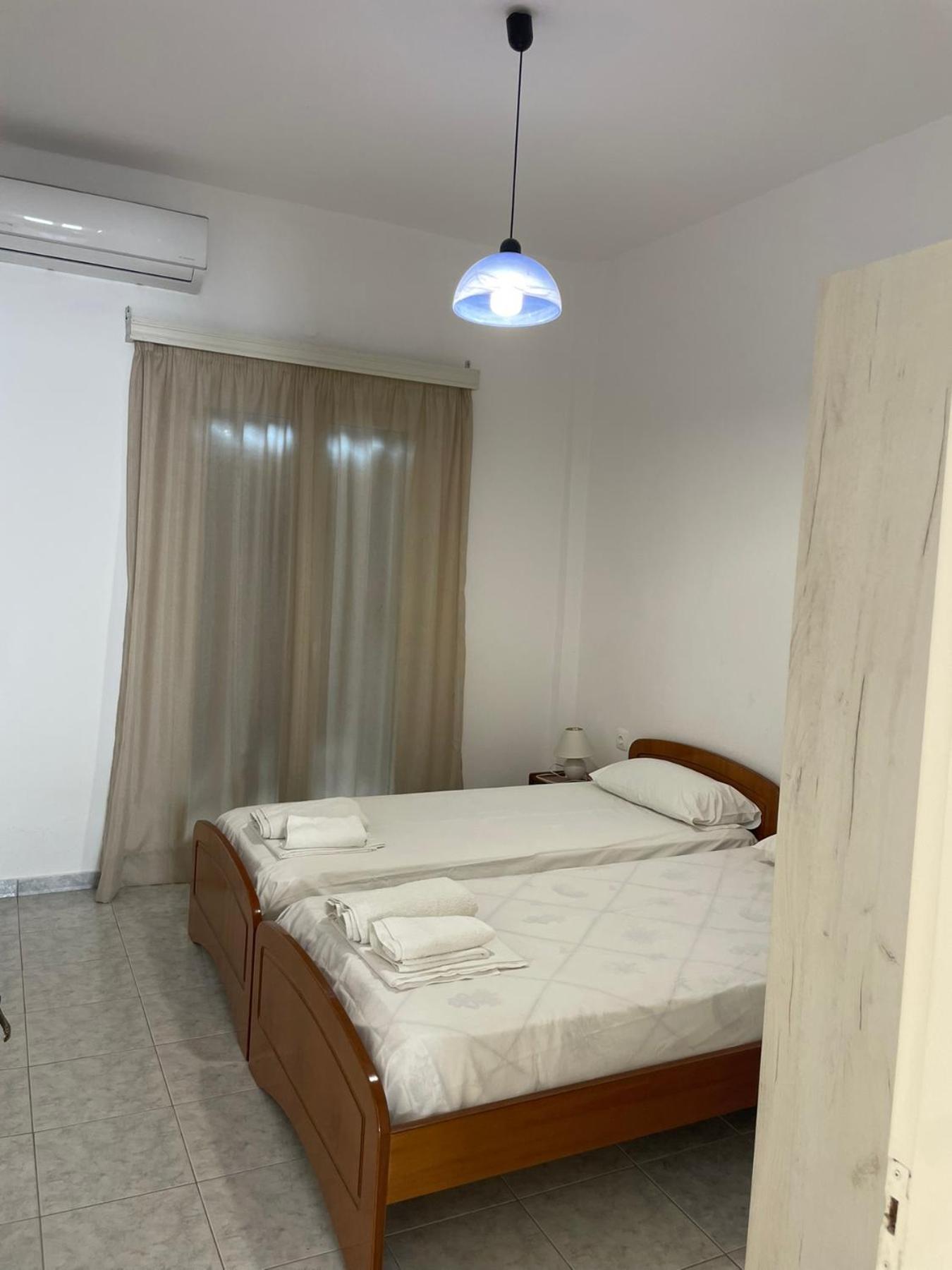 آغيوس غيوريوس باغون Nafsika Apartments المظهر الخارجي الصورة